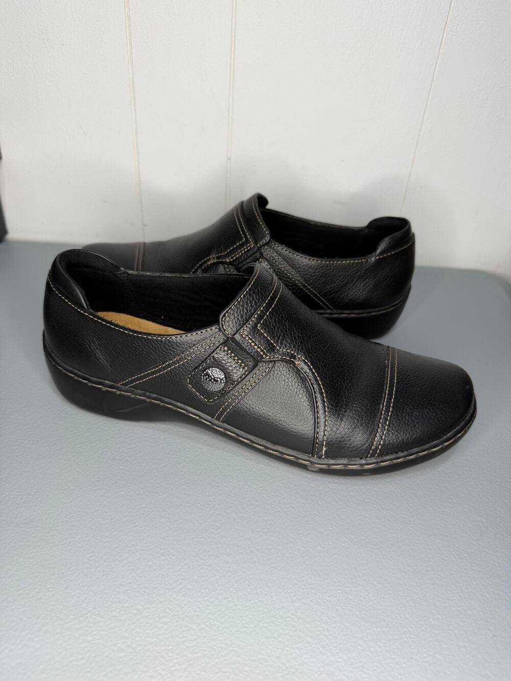 Clarks Cora Poppy Black Leather Loafers Comfort Shoes Women’s 9.5 Career Office